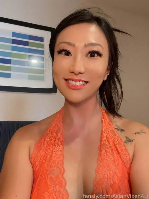 @AsianVixen4U