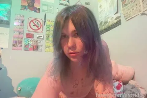 @astrid33
