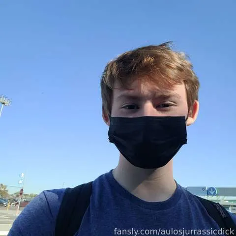 @aulosjurrassicdick