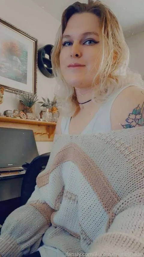 @AuroraxnightShade