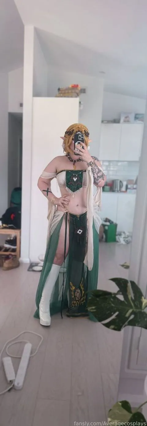 @Averagecosplays