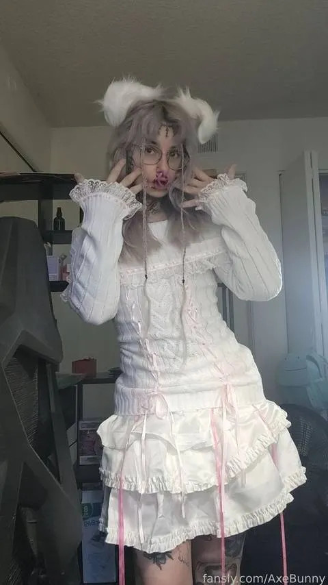 @AxeBunny