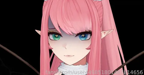 @AyameQueenBee
