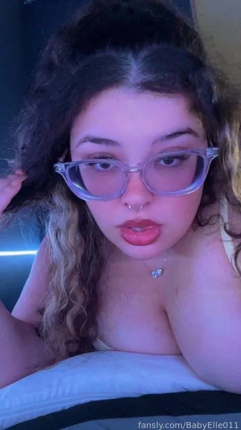 @BabyElle011