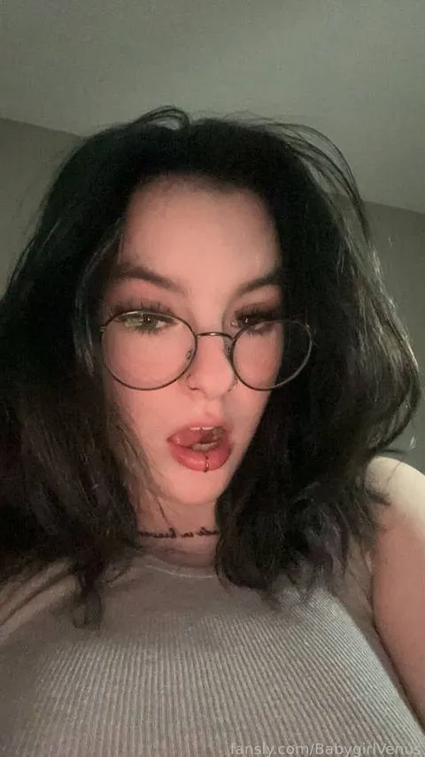 @BabygirlVenus