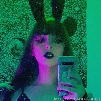 @BADENDBITCH