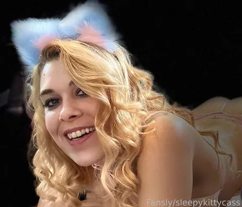 @BadKittyCass