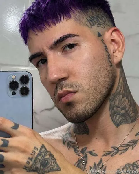 @baezgod