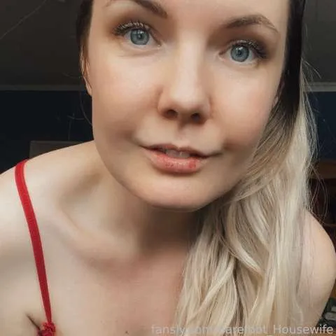 @Barefoot_Housewife