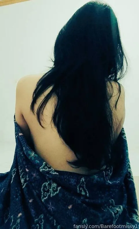 @Barefootmissy1