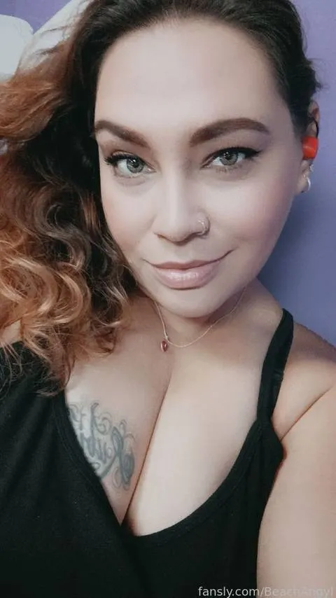 @BeachAngyl