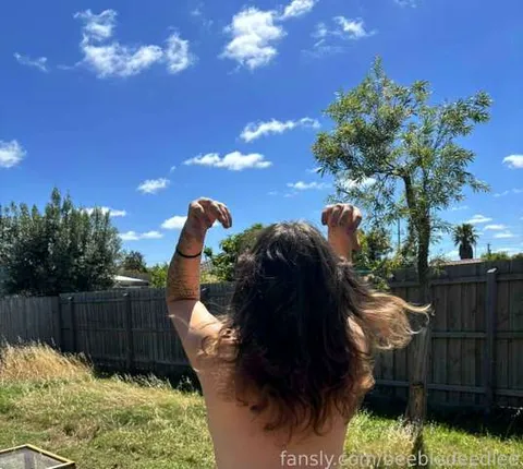 @beebledeedlee