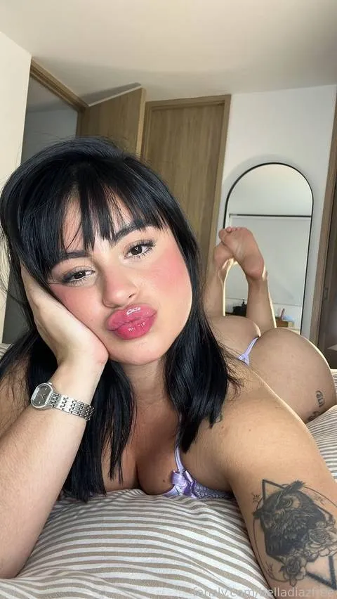 @belladiazfree