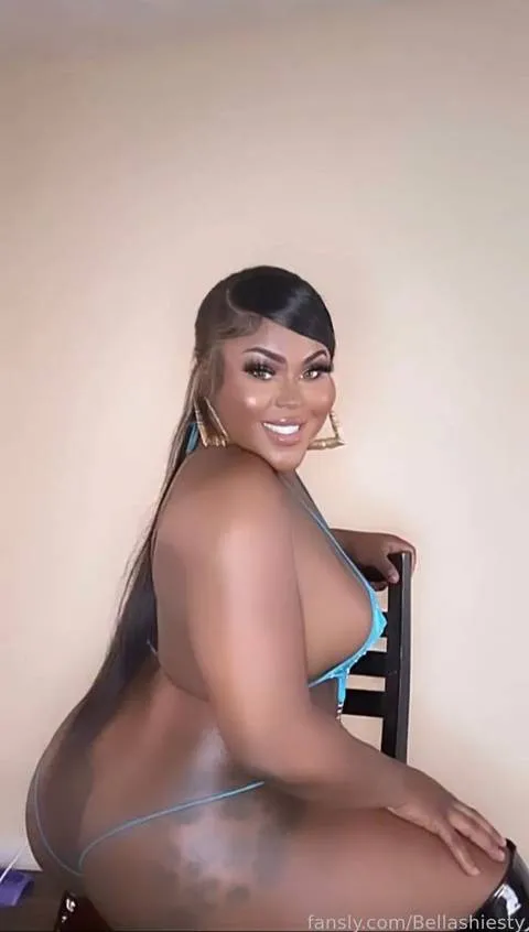 @Bellashiesty