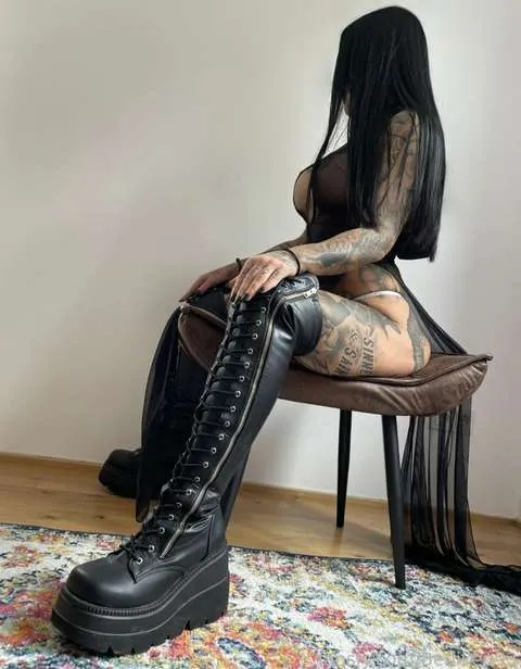 @Beniken93