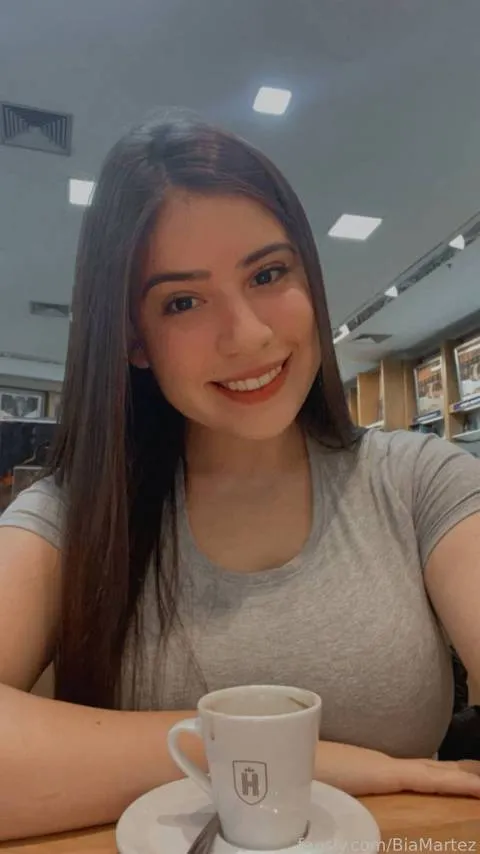 @BiaMartez