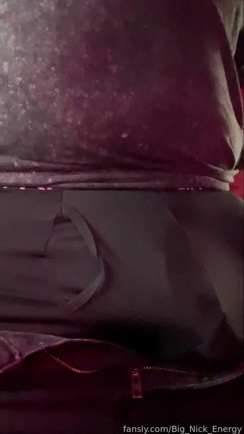 @Big_Nick_Energy