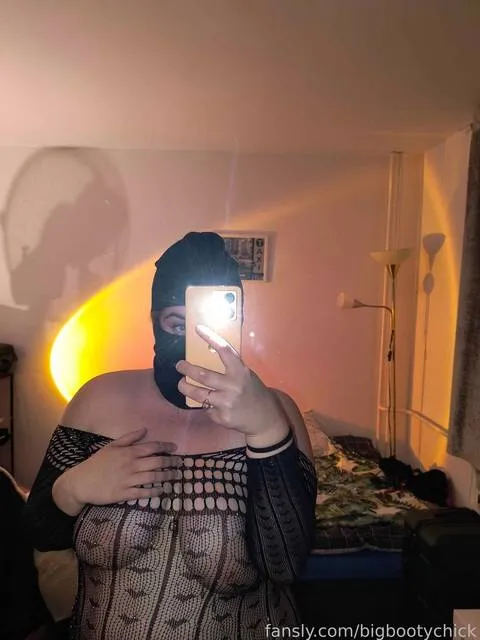 @bigbootychick