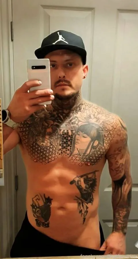 @BigMaverick