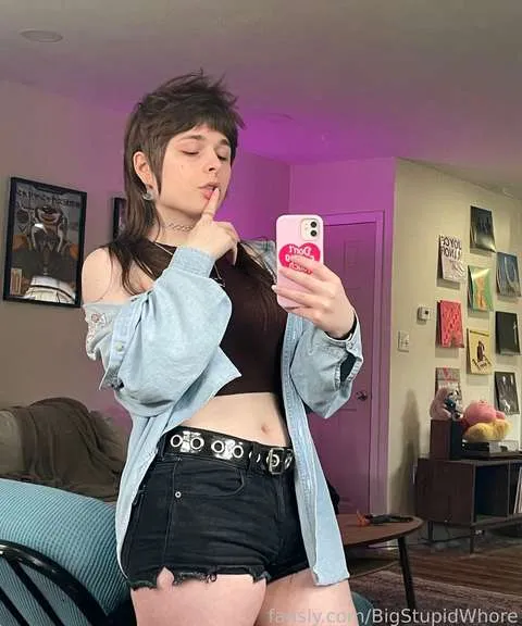 @BigStupidWhore