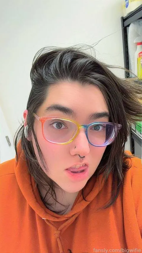 @bigwifie