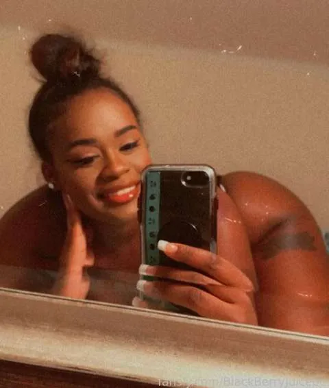 @BlackBerryJuiceee