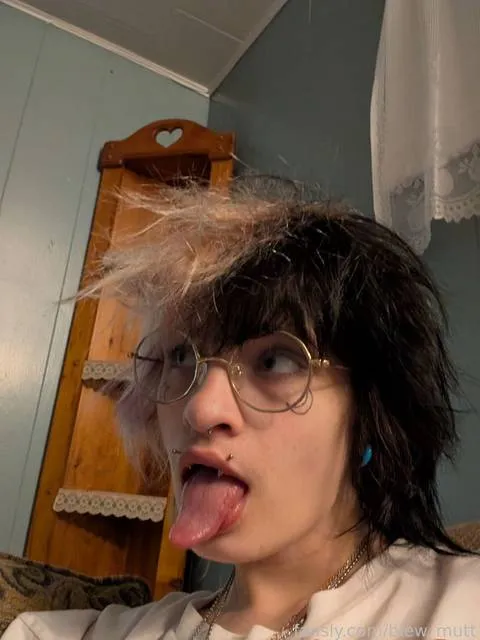 @blew_mutt