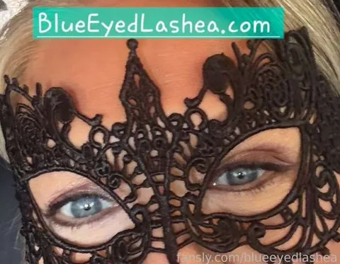 @blueeyedlashea