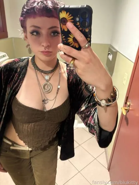 @blukitty