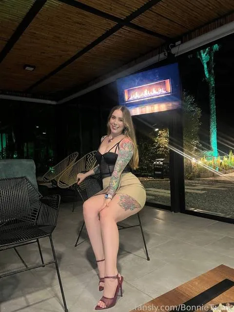 @BonnieTwerk