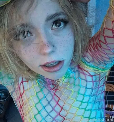 @brainlssbarbi