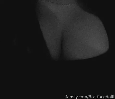 @Bratfacedolll