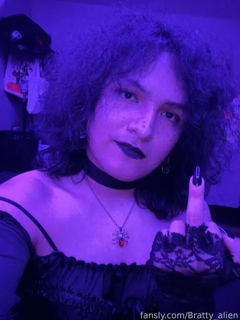 @Bratty_alien