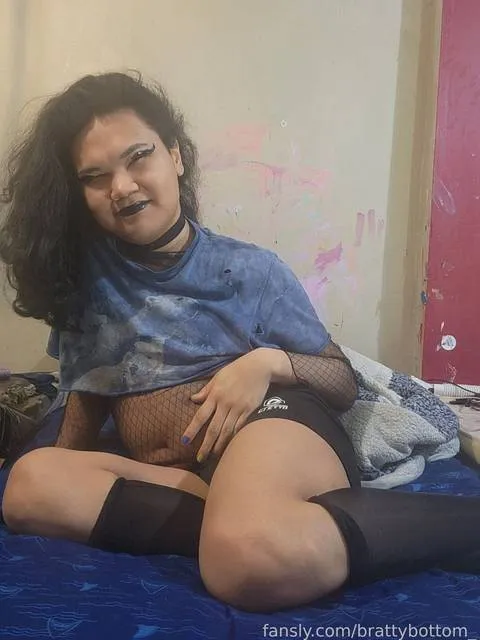 @brattybottom_