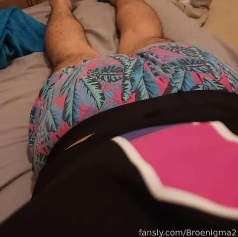@Broenigma2