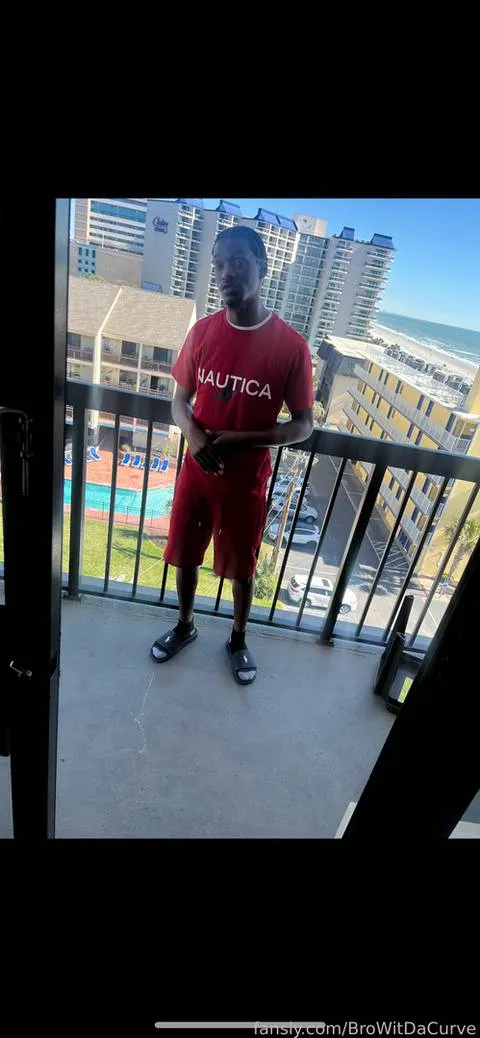 @BroWitDaCurve