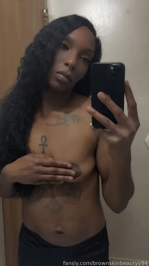 @brownskinbeautyy94