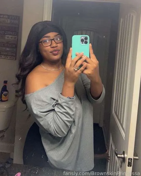 @BrownskinPrincessa