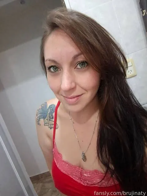 @brujinaty