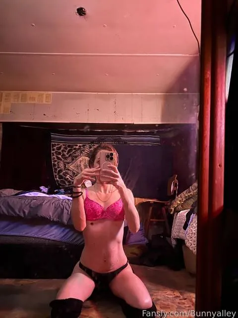 @bunnyalley