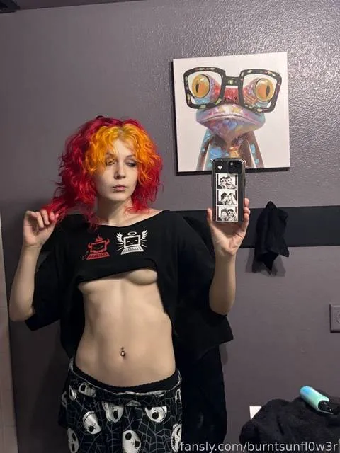 @burntsunfl0w3r