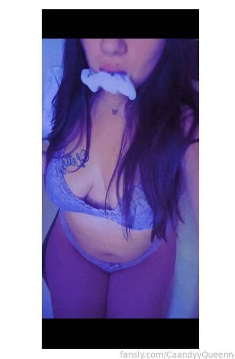@CaandyyQueenn