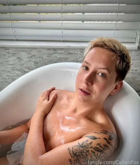 @CallenFox