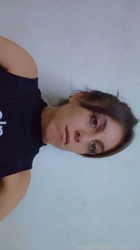 @capricious_luci