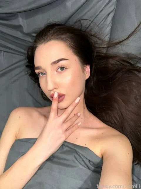 @Carolll