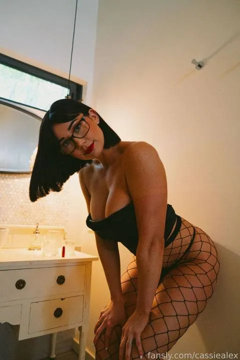 @cassiealex