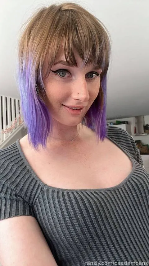 @cassiemoans