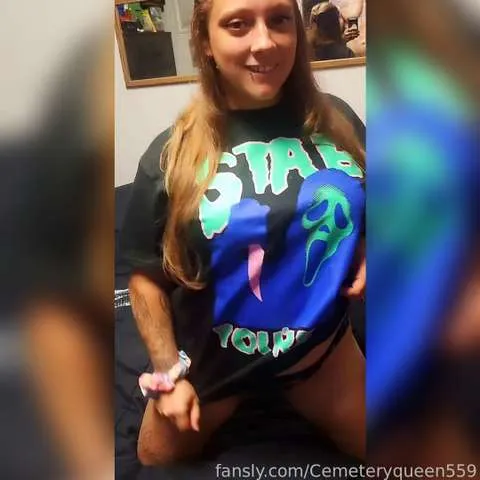 @Cemeteryqueen559