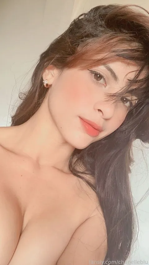 @chanelleblu