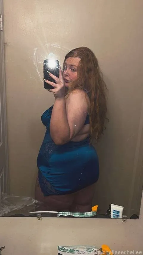 @chelleeechellee